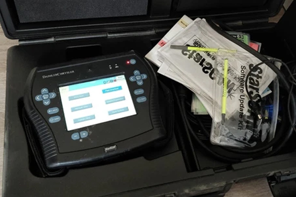 StarMobile Chrysler Wales